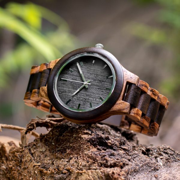 Orologio in Legno di Zebrano e Chacate Kumasi 44mm